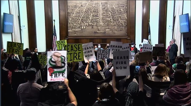 El Concejo Municipal de Alexandria Ignoró a su Comisión de Derechos Humanos Durante Meses